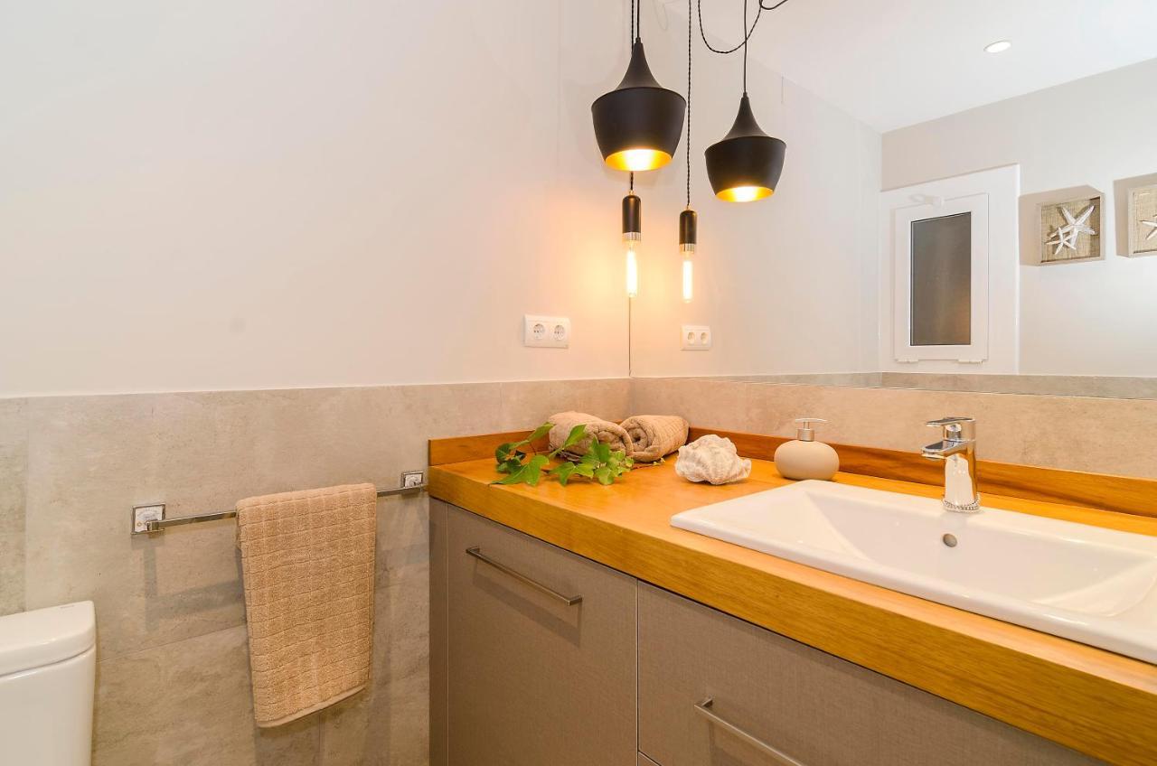 Sitges Spaces Deluxe Centre Apartment מראה חיצוני תמונה